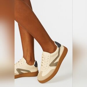 Stylish Women's White and Gray Sneakers